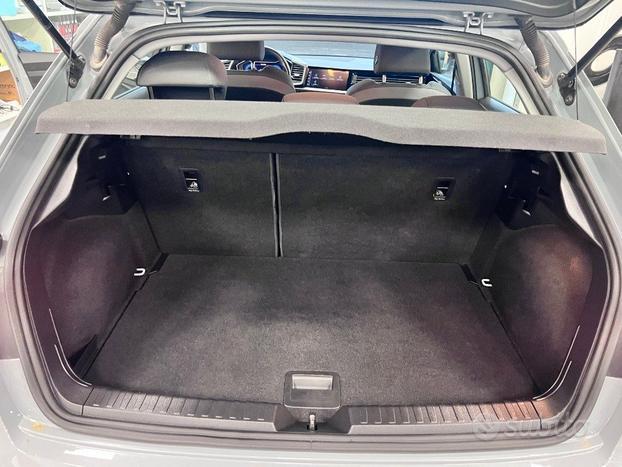 AUDI A1 SPB 25 TFSI S line / Retrocamera