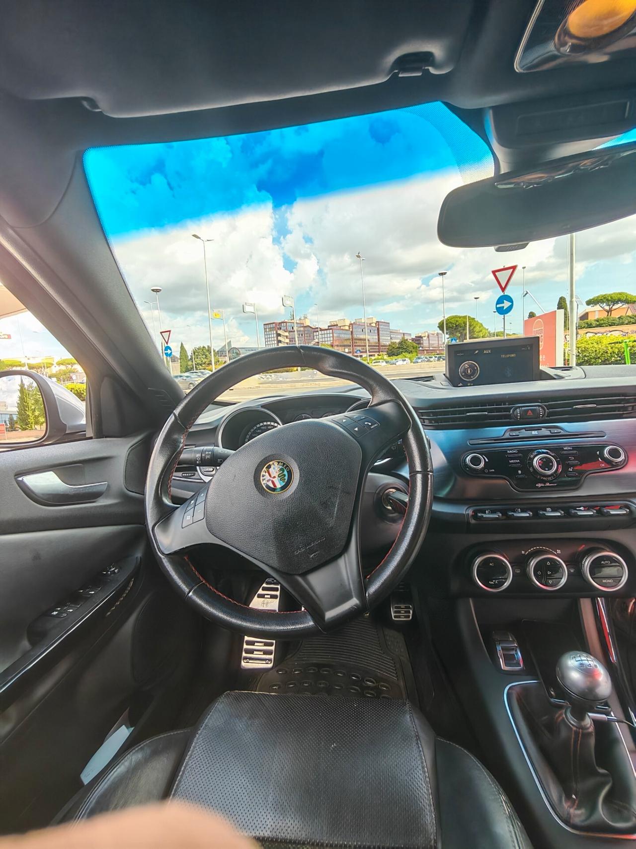 Alfa Romeo Giulietta 2.0 JTDm-2 140 CV Exclusive