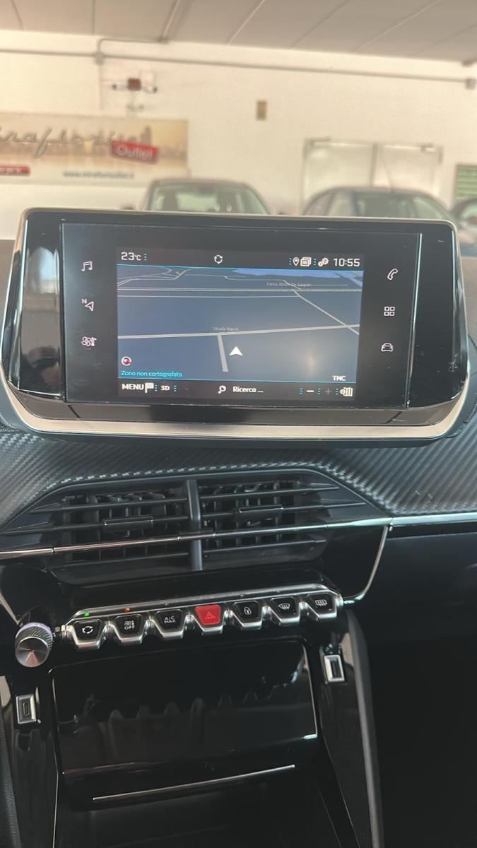 PEUGEOT - 2008 - BlueHDi 100 S&S Allure Navi Pack