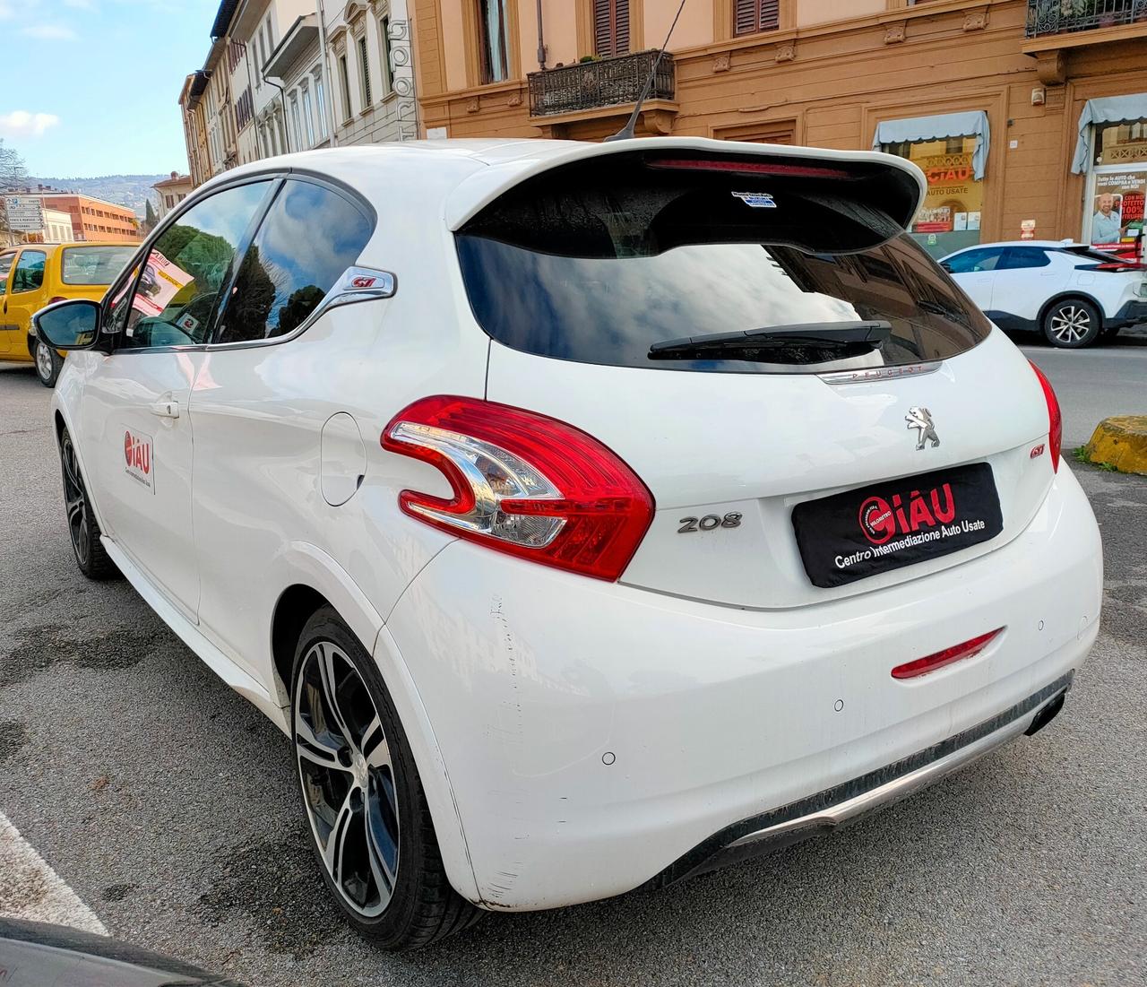 Peugeot 208 1.6 THP 200 CV 3 porte GTi