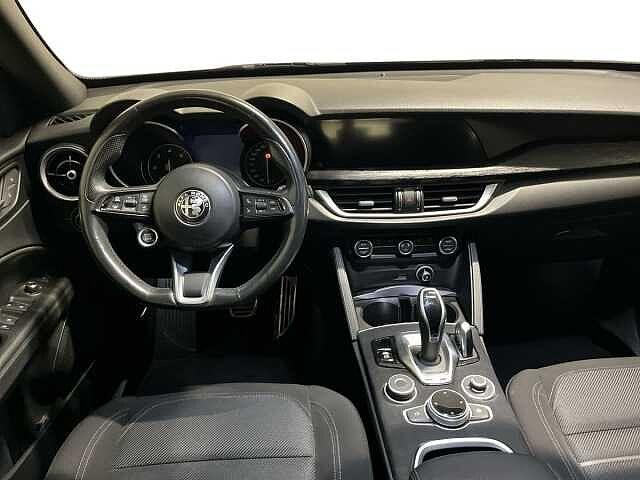 Alfa Romeo Stelvio 2.2 Turbodiesel 160 CV AT8 RWD Super Business