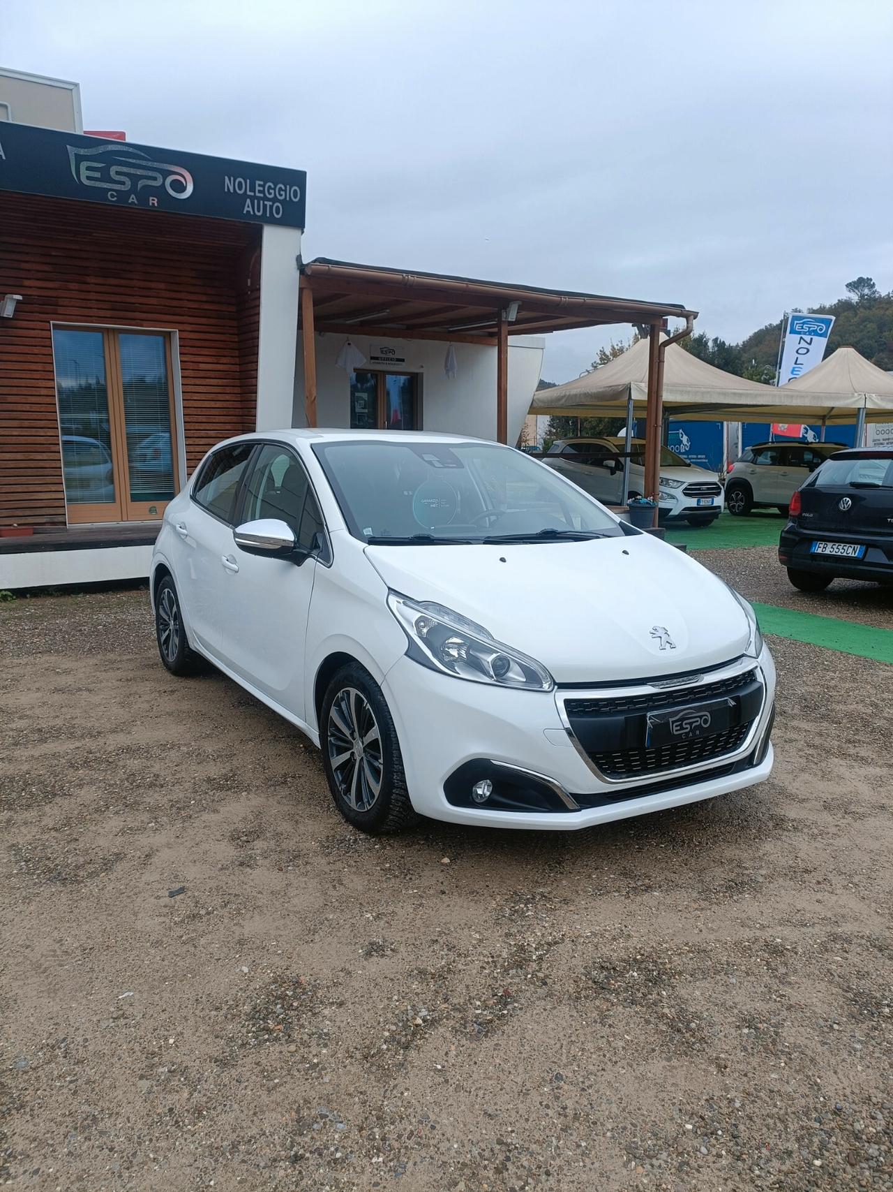 Peugeot 208 BlueHDi 75 5 porte Allure
