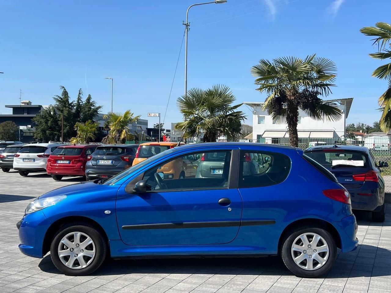 Peugeot 206 Plus 1.1 60CV 3p. ONE Line