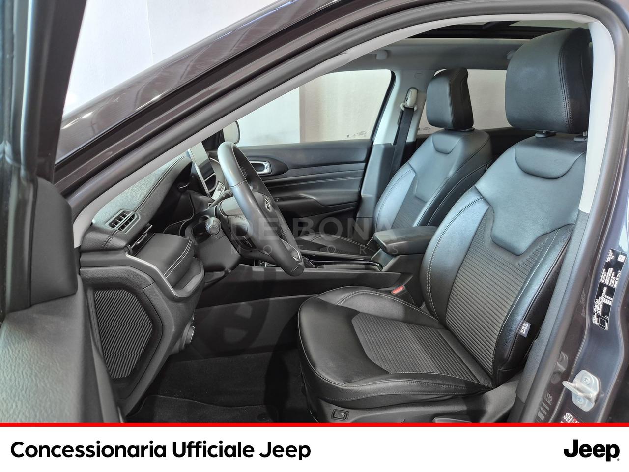 Jeep Compass 1.5 turbo t4 mhev longitude 2wd 130cv dct