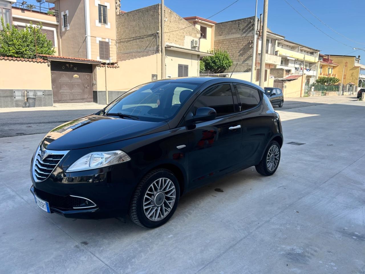 Lancia Ypsilon 1.3 MJT 16V 95 CV 5 porte S&S Platinum