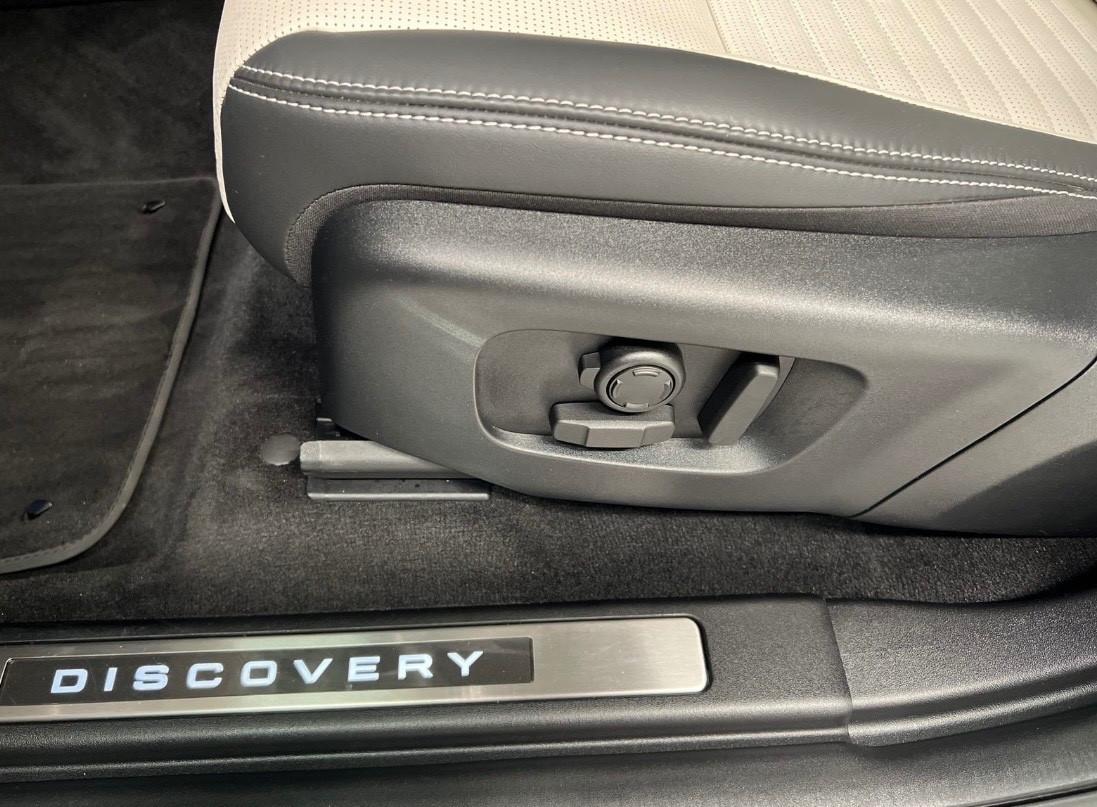 Land Rover Discovery HSE 204 CV promozione con finanziamento