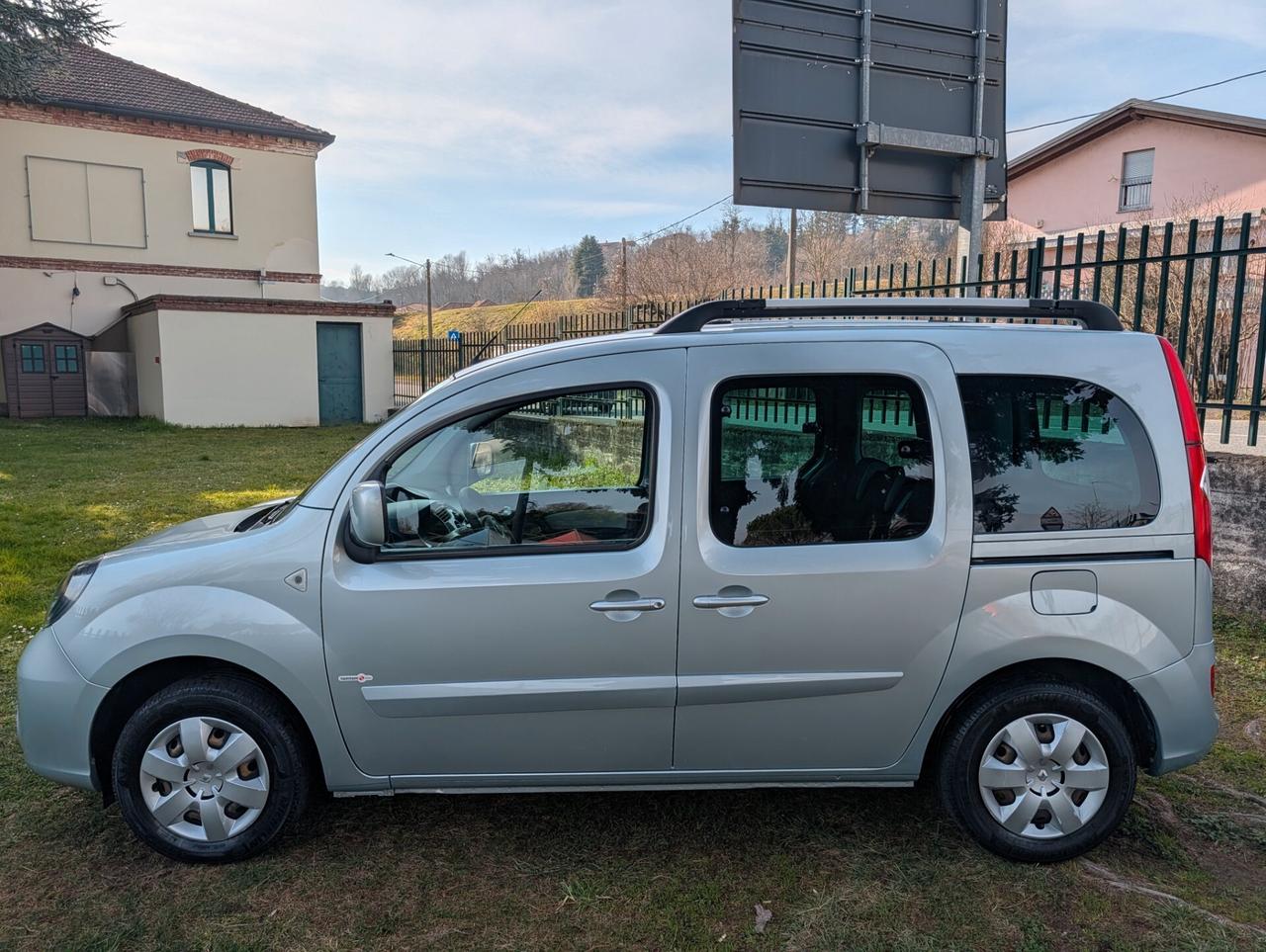 Renault Kangoo 1.6 105CV 5 porte Tom