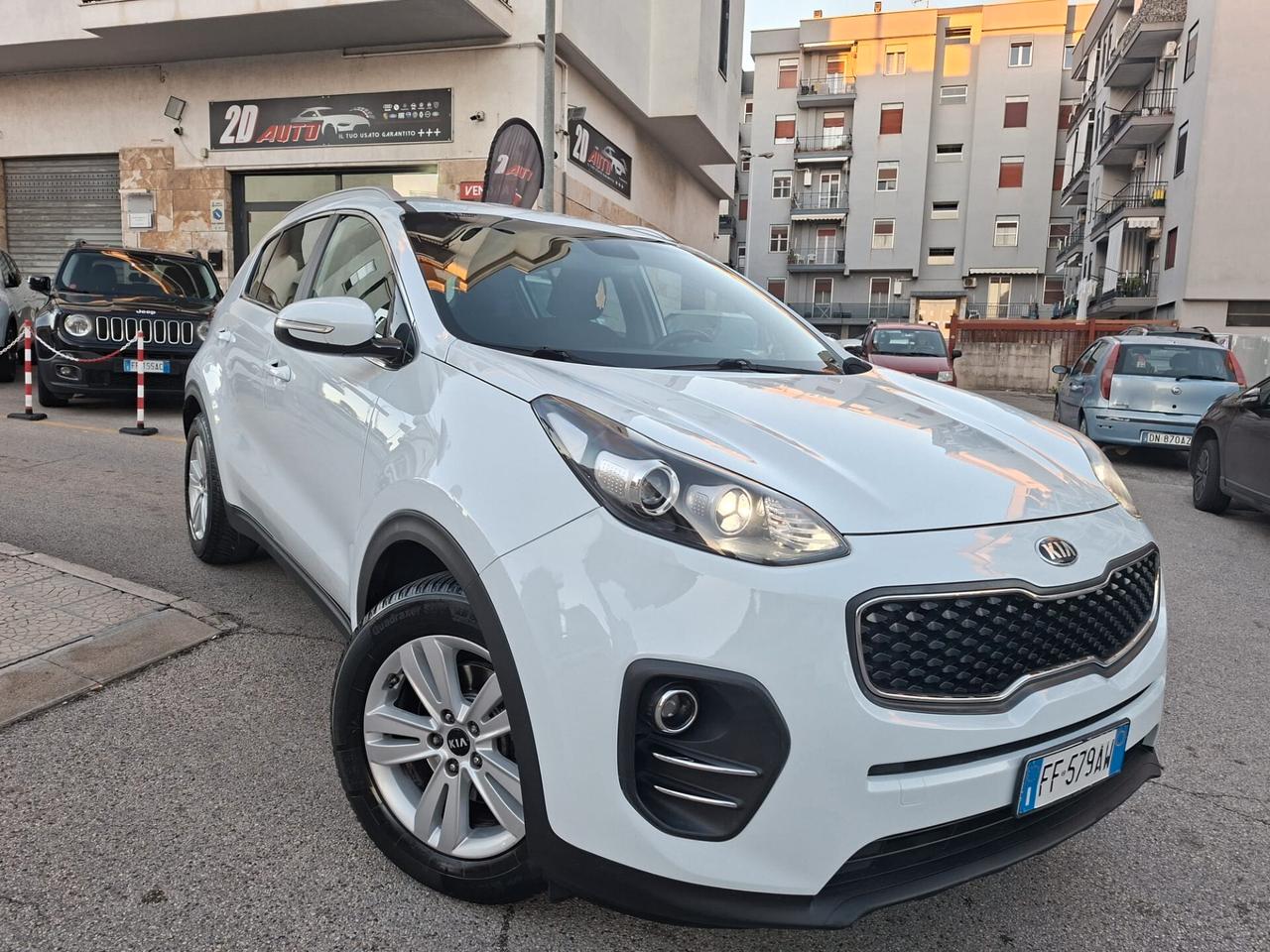 Kia Sportage 1.7 CRDI Cool * Navi * Garantita 12 Mesi