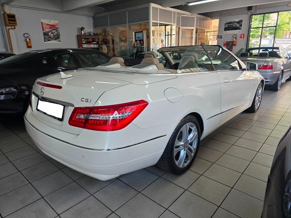 Mercedes-benz E 250 CGI Cabrio BlueEFFICIENCY Avantgarde BOOK SERVICE