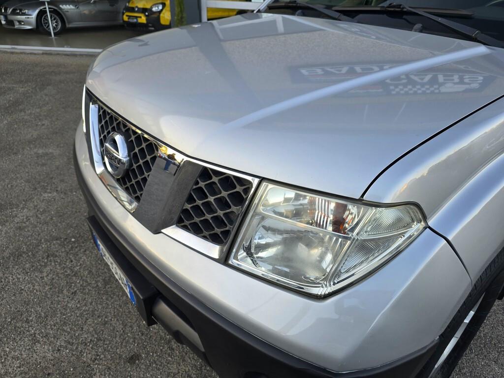 Nissan Navara 2.5 dCi 4 porte Double Cab SE