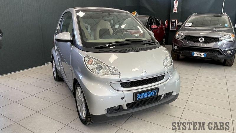 smart fortwo fortwo 1000 52 kW MHD coupé passion