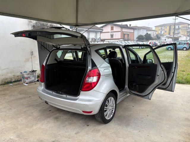 MERCEDES-BENZ A 160 BlueEFFICIENCY Elegance EURO 5 OK NEOPATENTATI