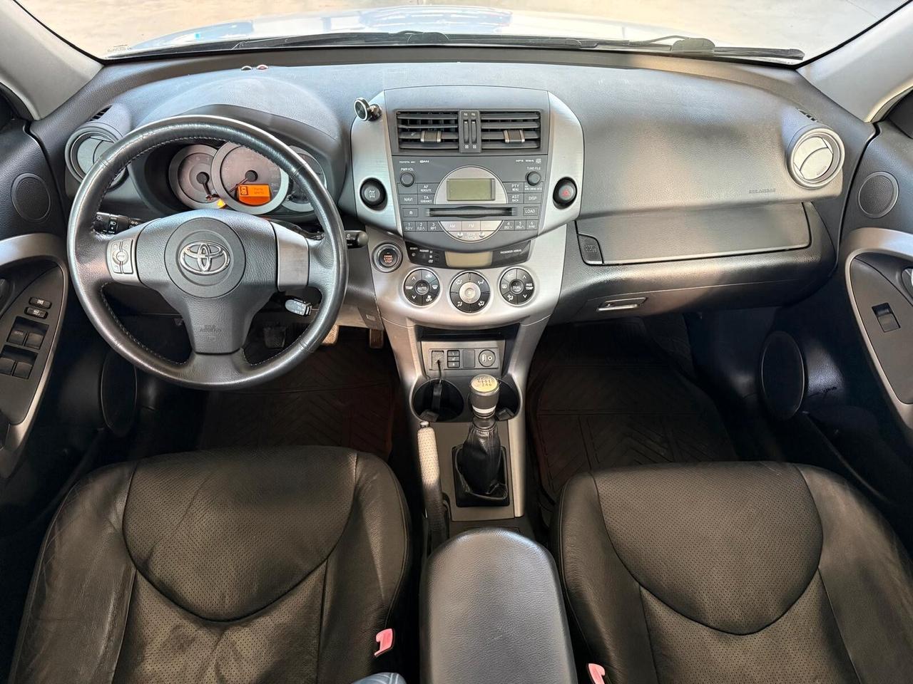 Toyota RAV 4 RAV4 2.2 D-4D 177 CV Luxury