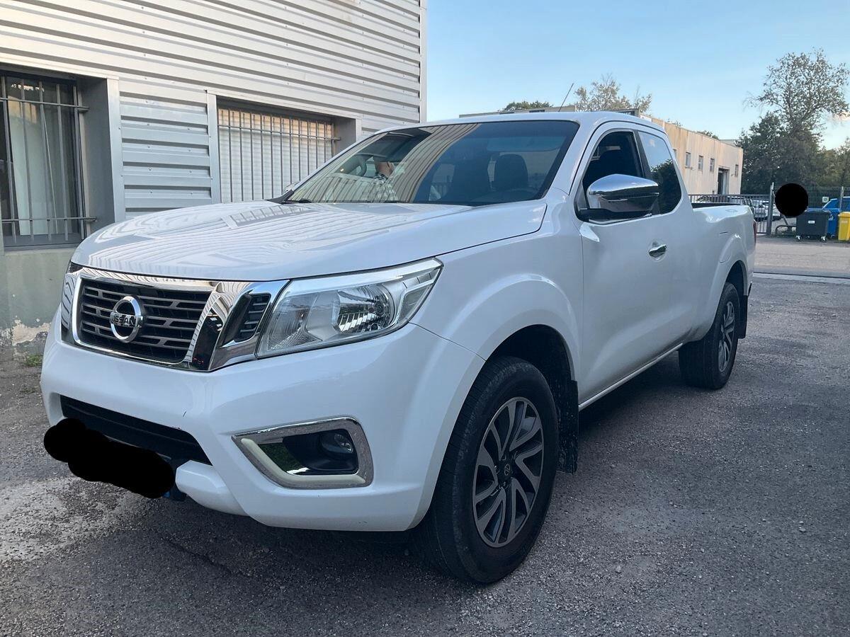 Nissan Navara 2.3 dCi 4WD King Cab Acenta