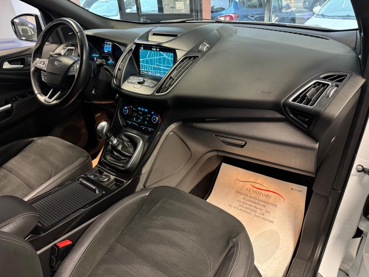 Ford Kuga 1.5 TDCI 120 CV S&S 2WD ST-Line