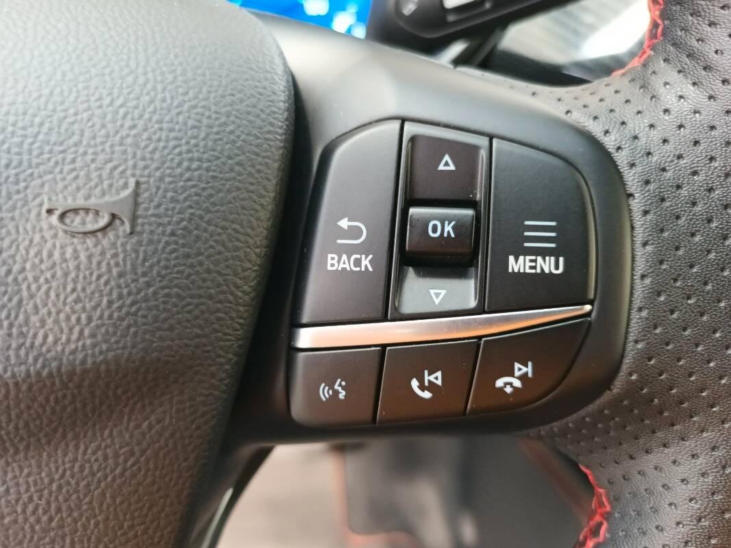 Ford Kuga 2.5 PLUG-IN HYBRID 225 CV ST-Line X