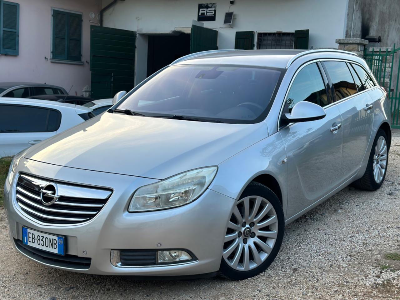 Opel INSIGNIA 2.0 CDTI SPORT TOURER COSMO KMCERT