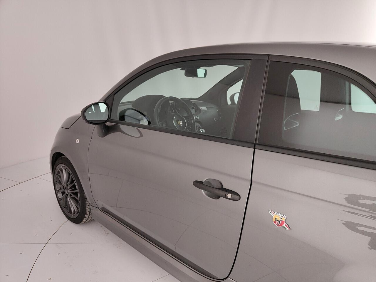 Abarth 595 1.4 Turbo T-Jet 165 CV