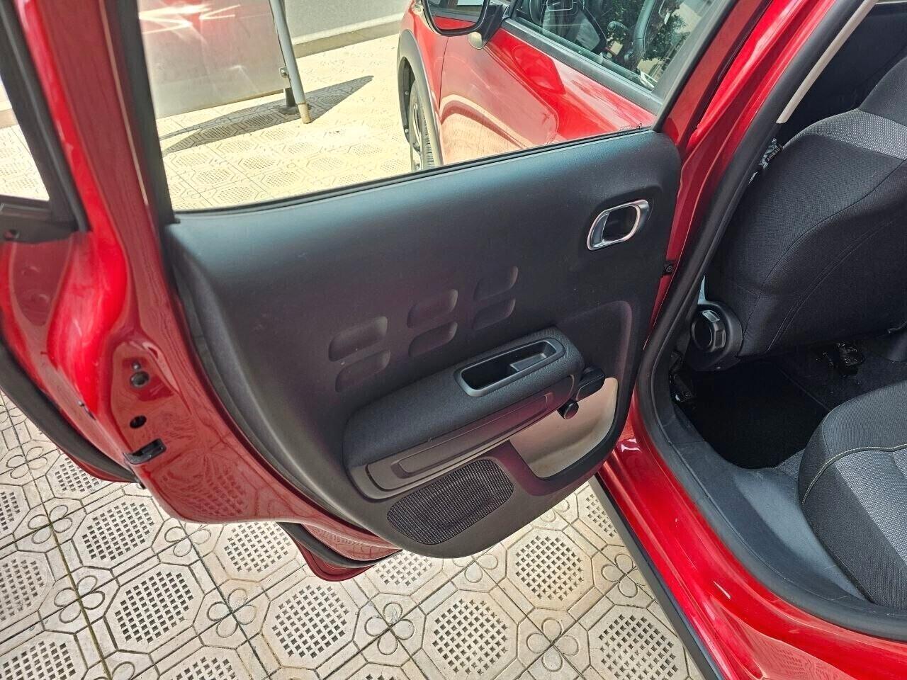 Citroen C3 BlueHDi 100 S&S Shine Pack