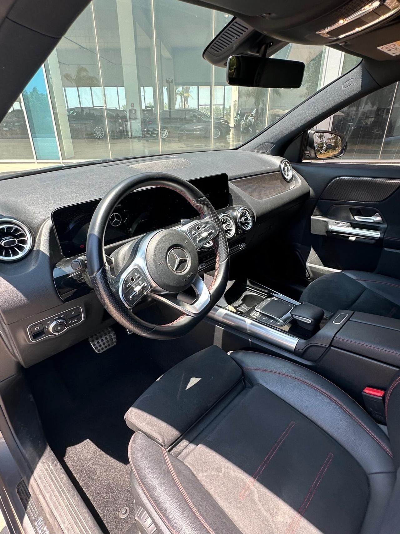 Mercedes-Benz GLA 250 e phev Premium OFFERTA T-STOCK PREZZO IMPERDIBILE