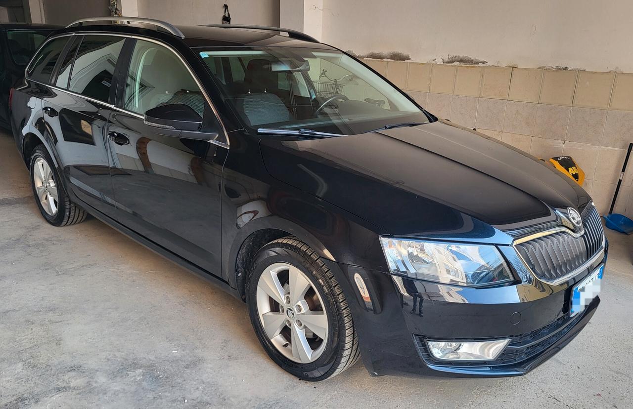 Skoda Octavia 1.6 TDI CR 110 CV Wagon Executive