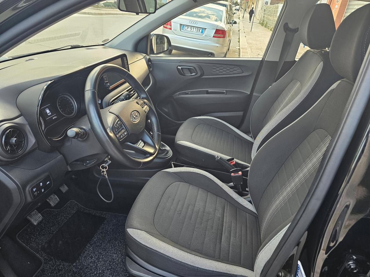 HYUNDAI 1.0 MPI 67CV TECH CONNECT PACK FULL