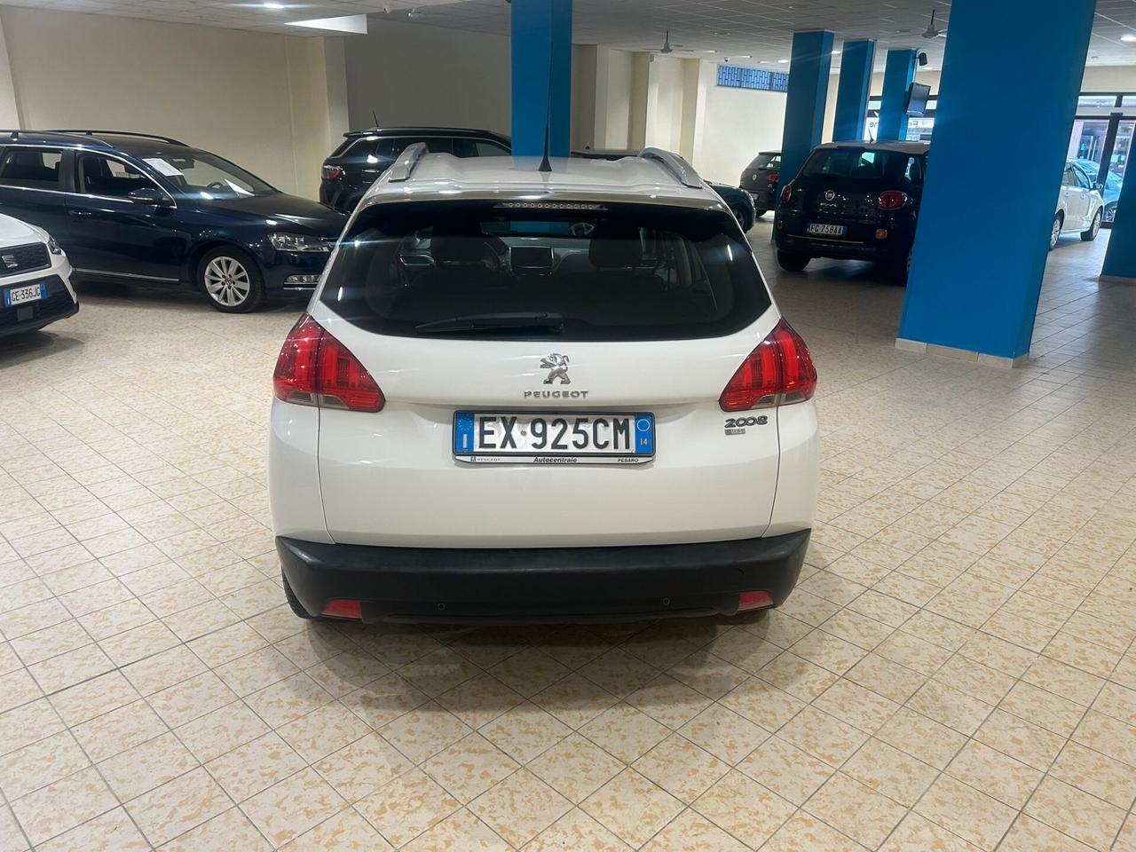 Peugeot 2008 1.6 e-HDi 92 CV Stop&Start Urban Cross