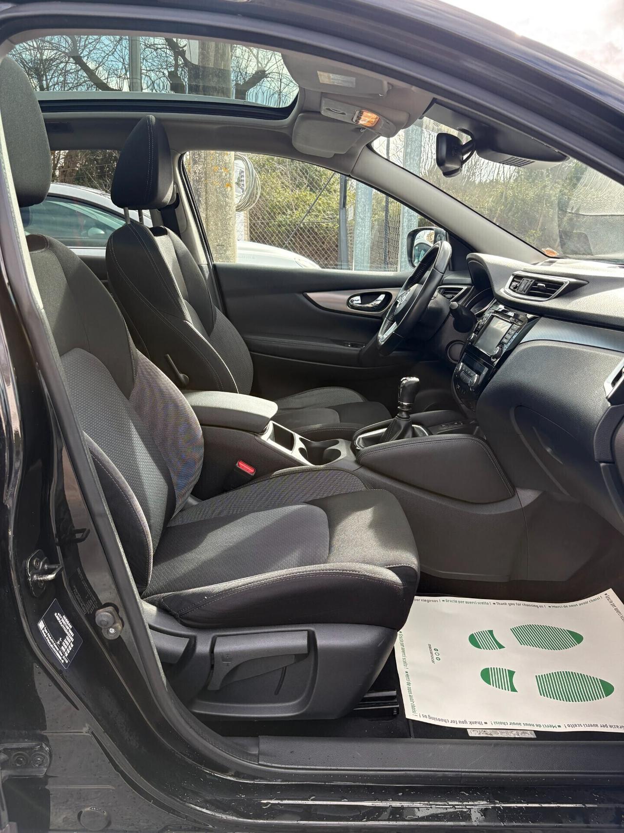Nissan Qashqai N-tec 1.5 dCi (TETTO-NAVI-RETRO CAMERA)