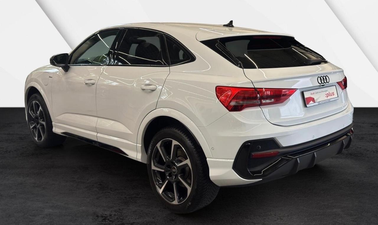 Audi Q3 45 TFSI S tronic S LINE interno esterno Cerchi Sonos