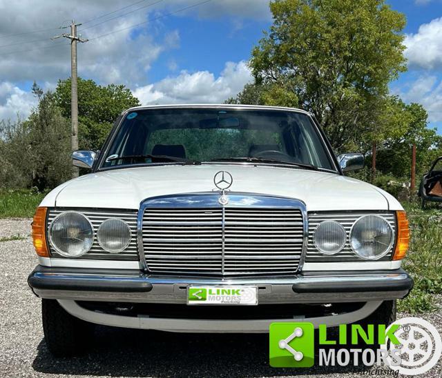 MERCEDES-BENZ 200 200
