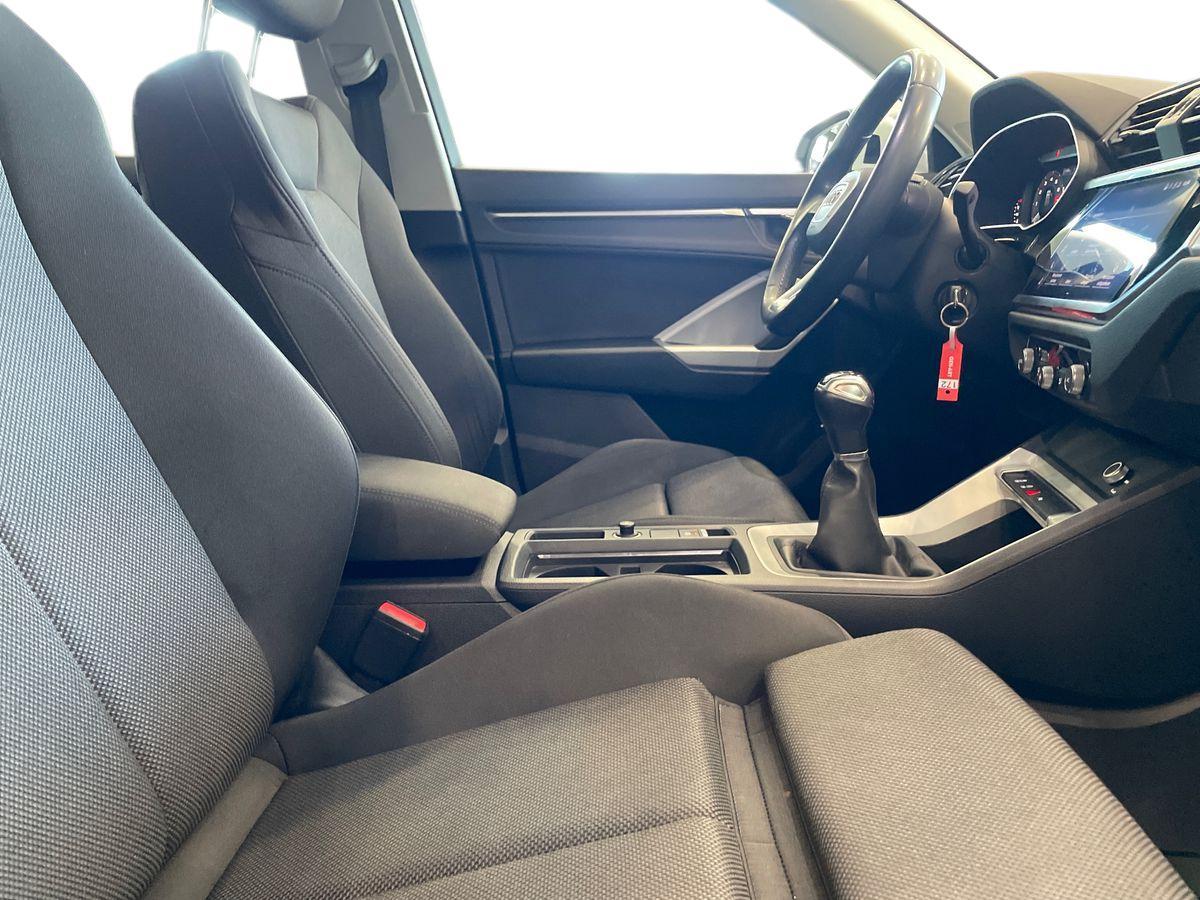 AUDI Q3 II 2018 - Q3 35 1.5 tfsi Business