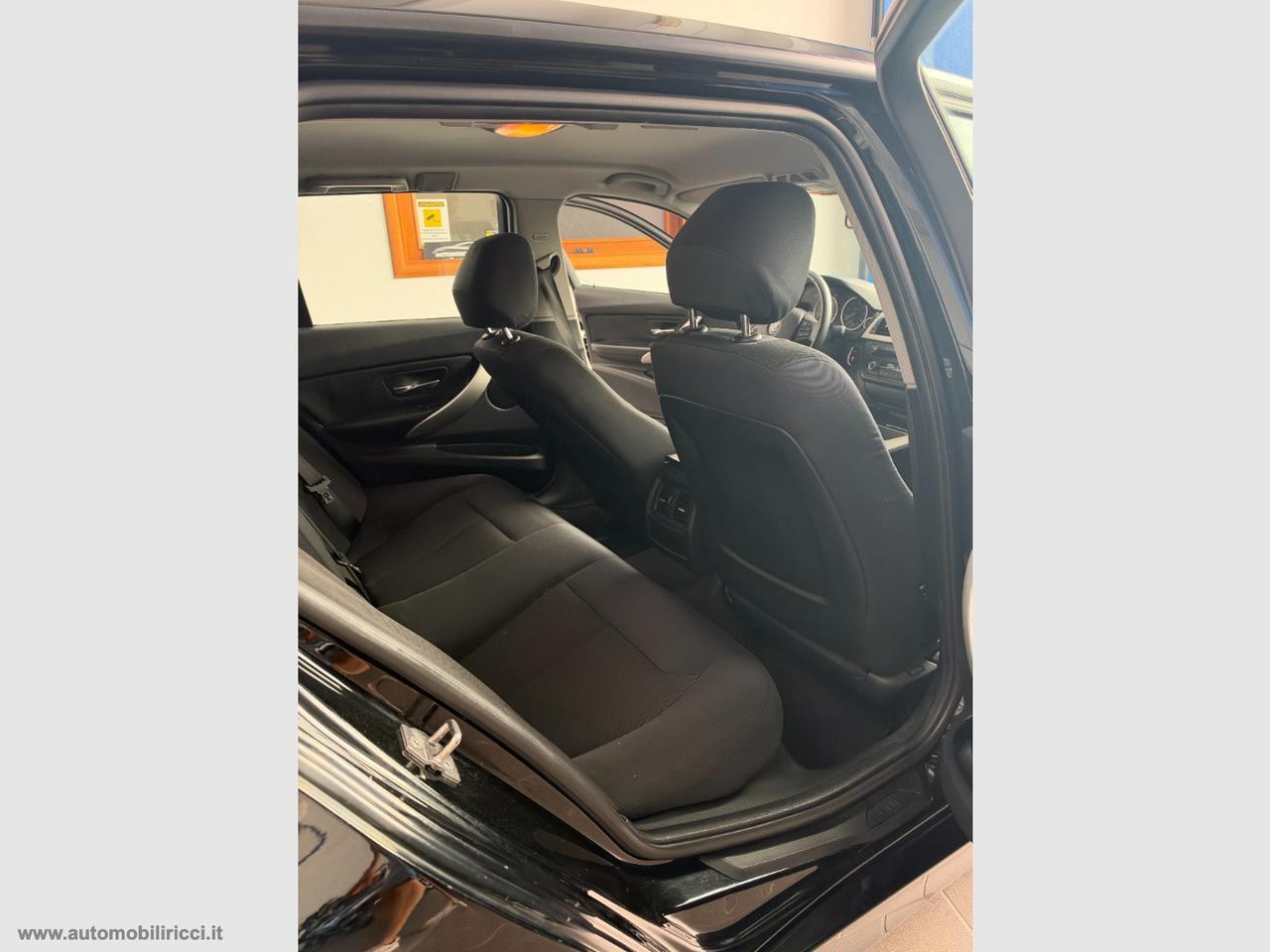 BMW 316d Touring Business aut.