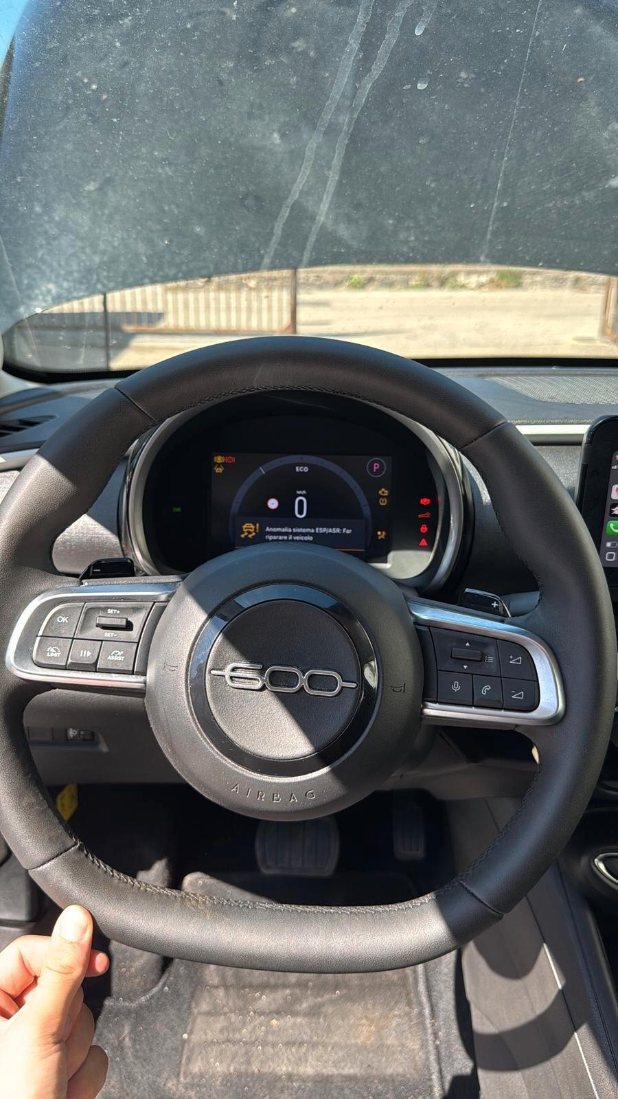 Fiat 600 Turbo 1.2 Hybrid 100 CV DCT MHEV “La Prima”