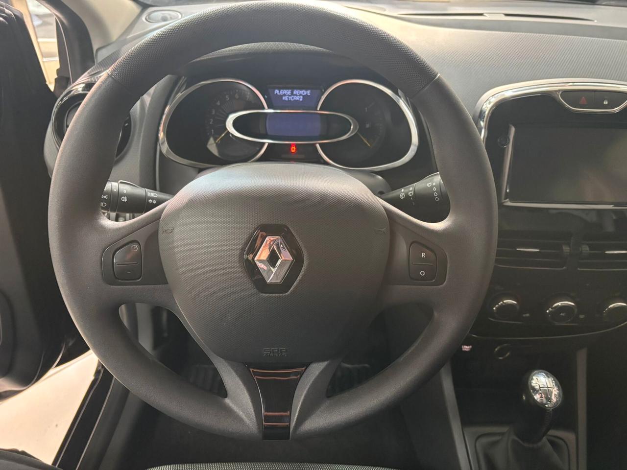 Renault Clio 1.2 75CV 5 porte Wave