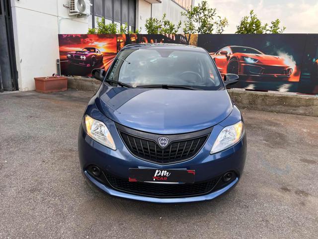 LANCIA Ypsilon 1.0 FireFly 5 porte S&S Hybrid Silver