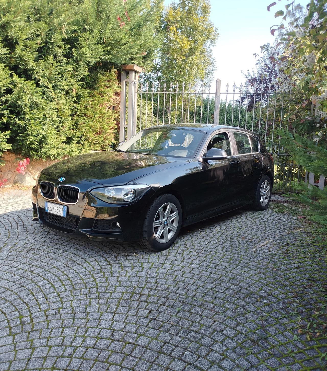 Bmw 116 116d 5p. Msport