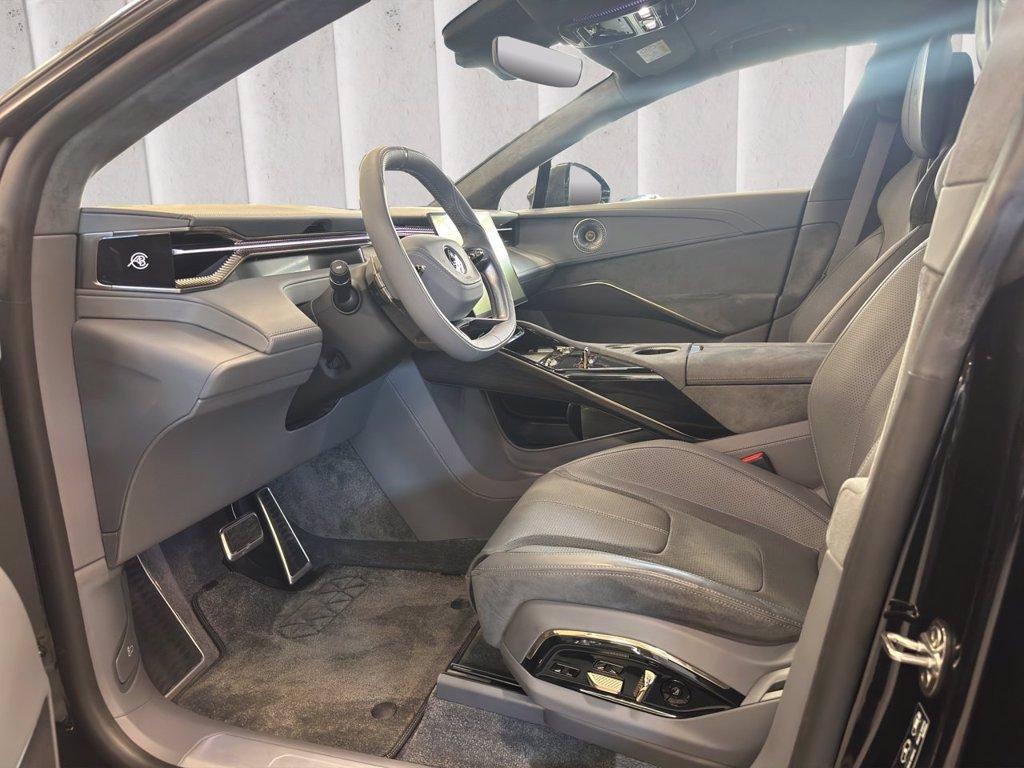 LOTUS Eletre R del 2025