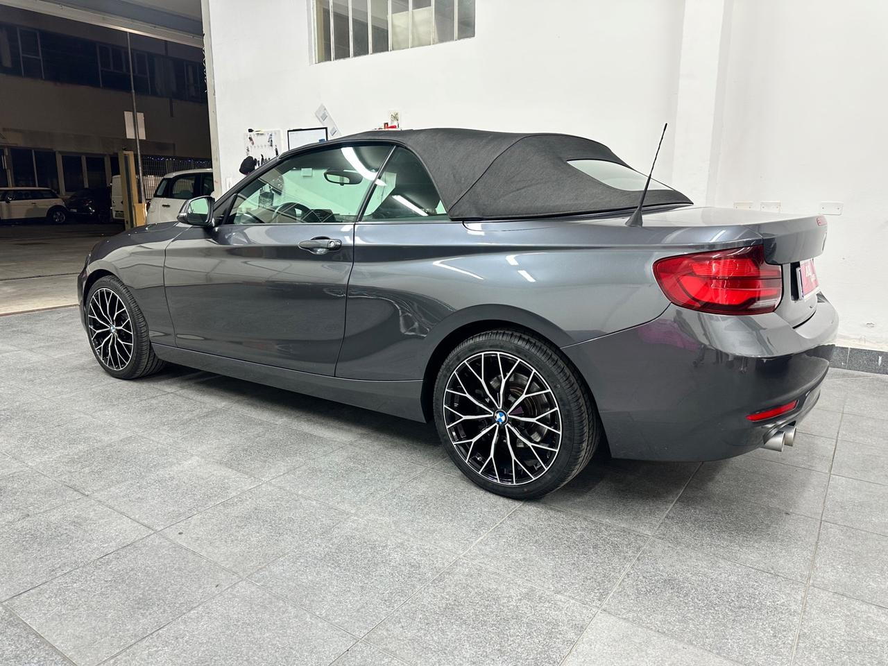 Bmw 220 220i Cabrio Sport aut.