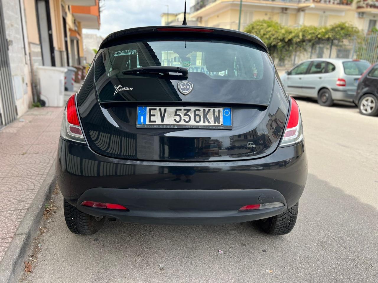 Lancia ypsilon 900 benzina/metano Anno 2015 190,000Km