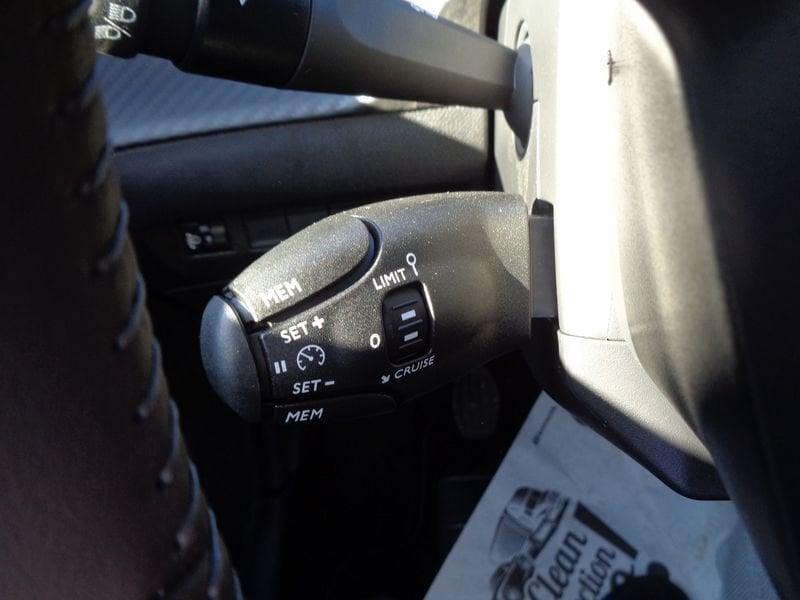 Peugeot 208 208 PureTech 100 Stop&Start 5 porte Style