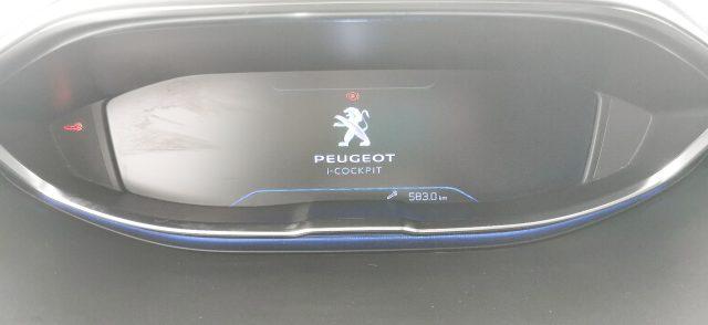 PEUGEOT 3008 Hybrid 225 e-EAT8 GT