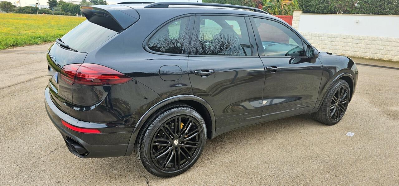 Porsche Cayenne S 4.1 Diesel