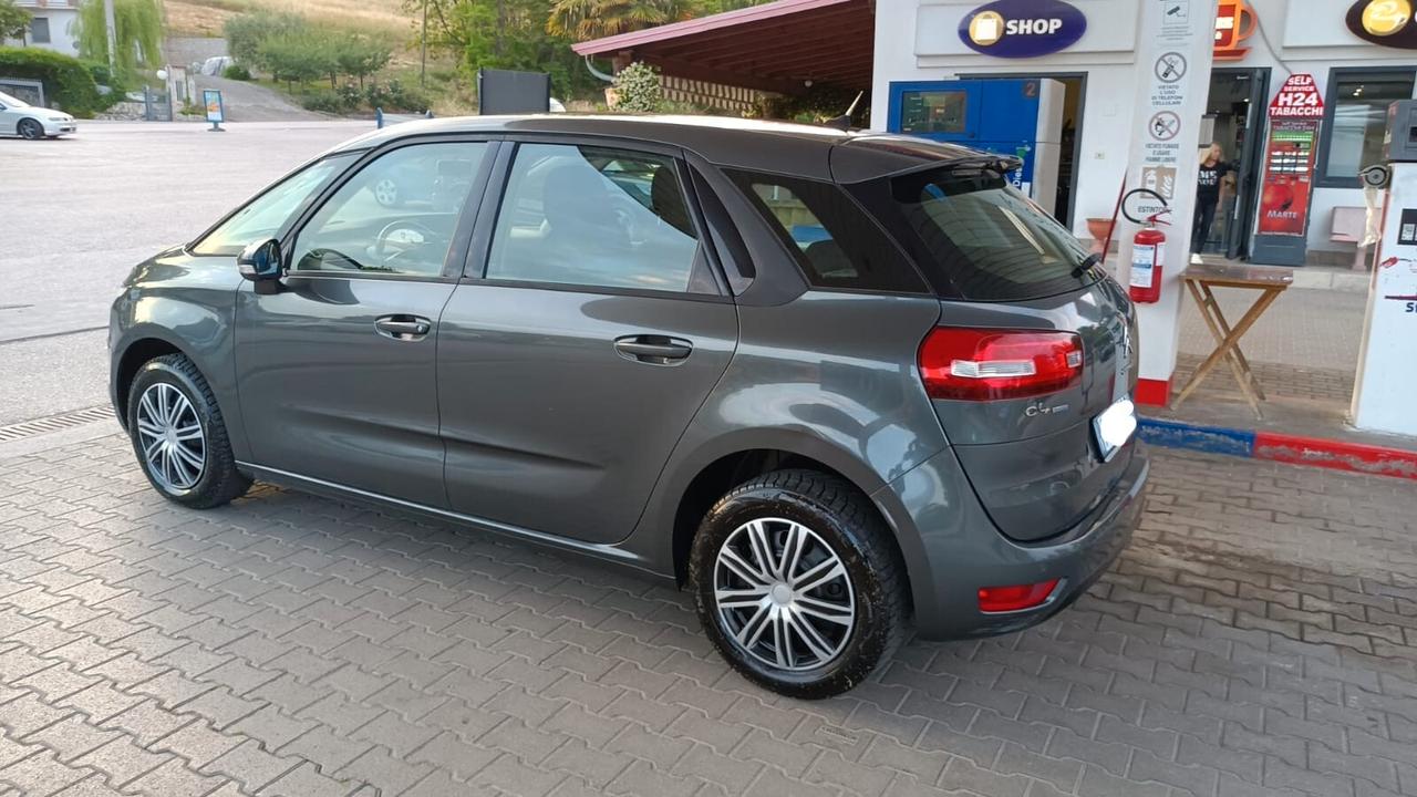 Citroen C4 Picasso 1.5 diesel 2016 navigatore