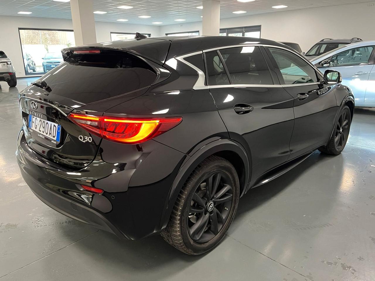 Infiniti Q30 1.5d Business Executive-euro6B