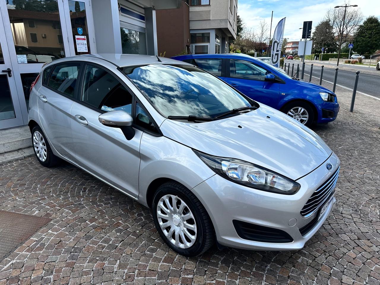 Ford Fiesta 1.0Bz 80CV 5P Titanium - Neopatentati
