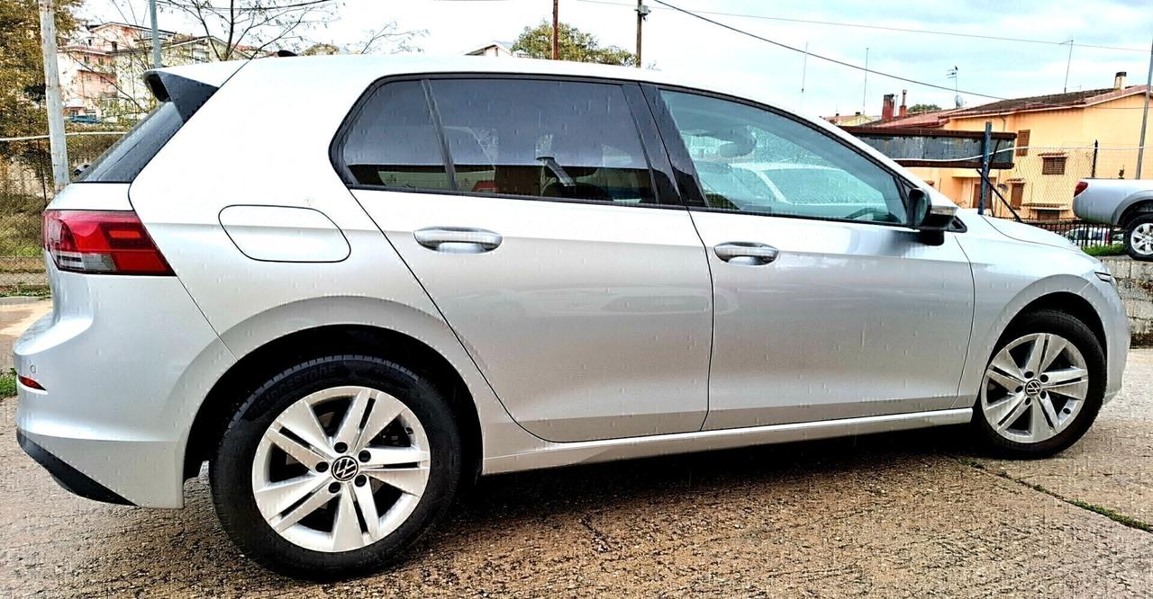 VOLKSWAGEN GOLF 8 2.0 TDI 150 CV DSG SCR Style