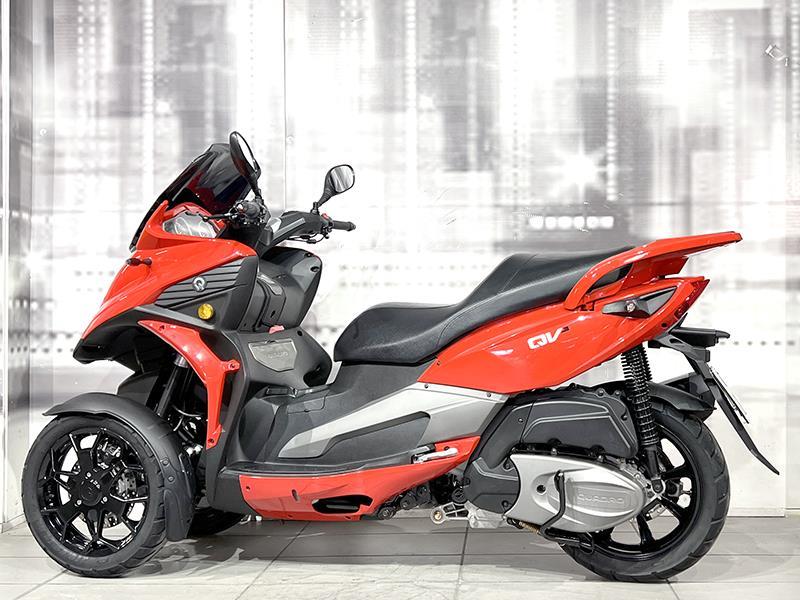 Quadro QV3