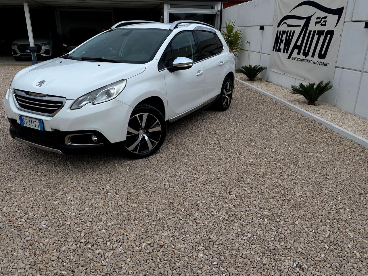 Peugeot 2008 1.6 e-HDi 92 CV Stop&Start Allure
