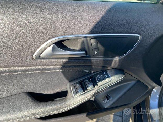 MERCEDES-BENZ GLA 200 d Automatic 4Matic Executi