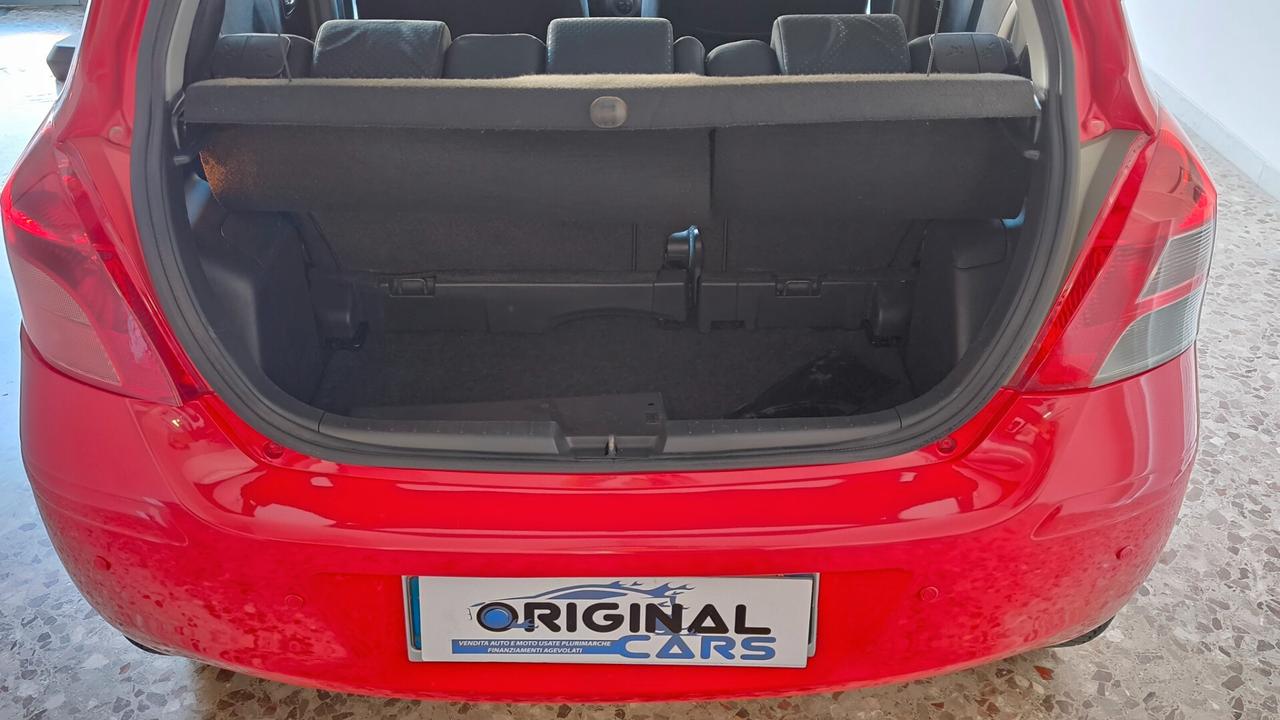 Toyota Yaris 1.3 5 porte M-MT Sol